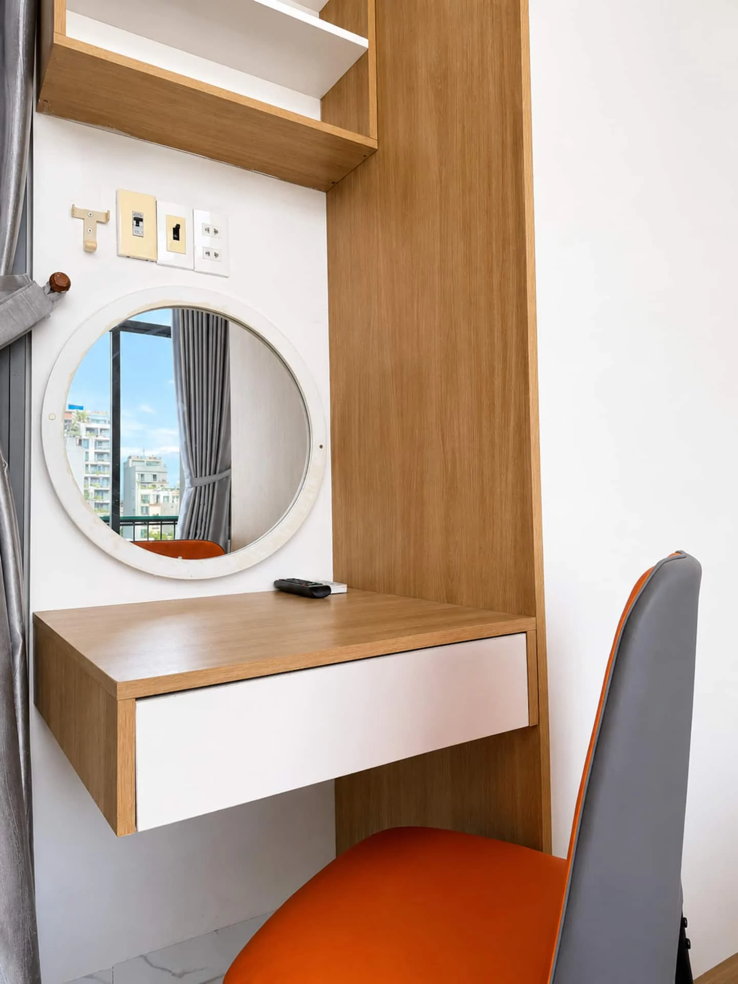 One Bedroom with Balcony · Photo 10